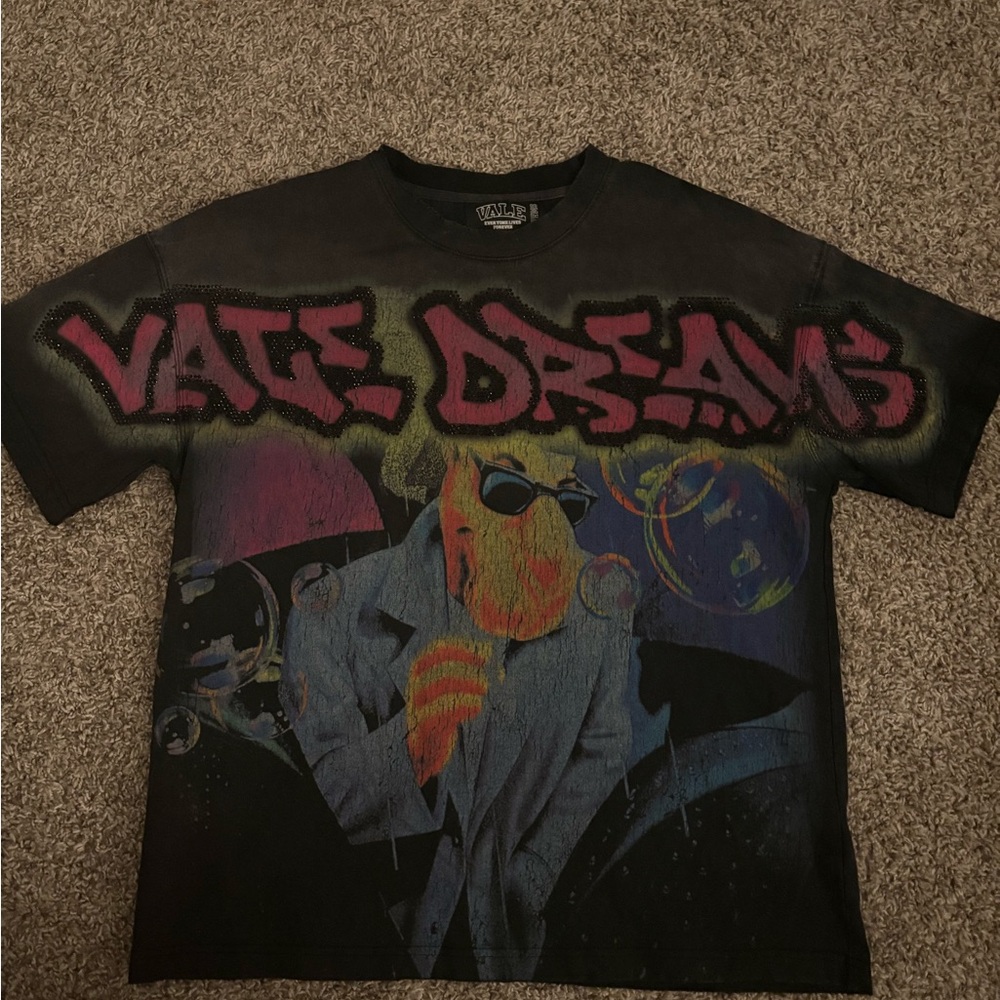 Vale forever Dreams Black Graphic Tee